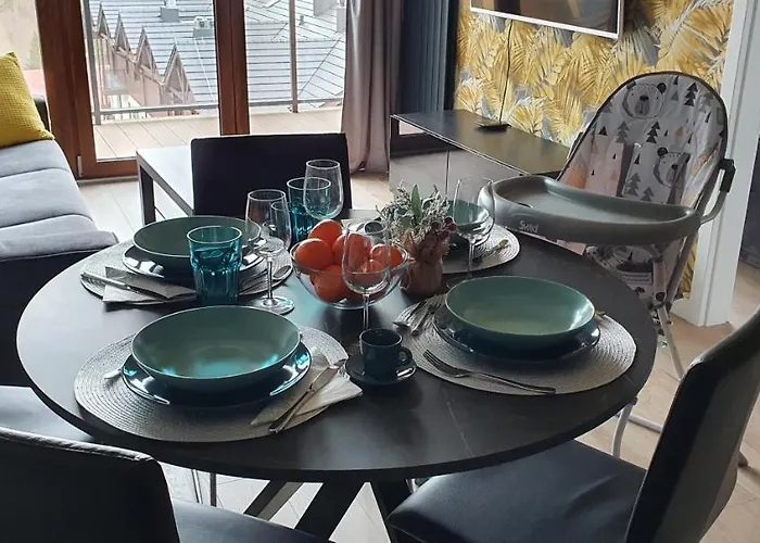 דירה Karpatia Karbonado Z Balkonem I Widokiem Na Gory קרפאז'