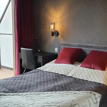 Apartament Karpatia Karbonado Z Balkonem I Widokiem Na Góry *