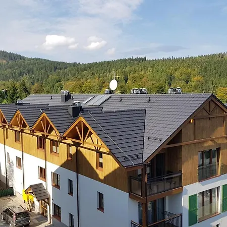 Karpatia Karbonado Z Balkonem I Widokiem Na Góry Karpacz