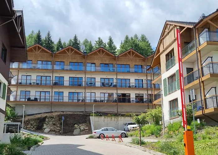 Karpatia Karbonado Z Balkonem I Widokiem Na Gory Apartment *